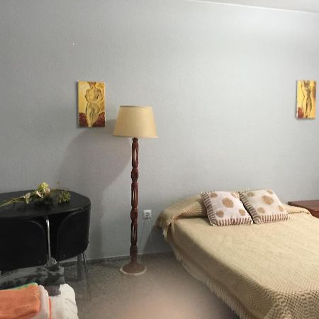 Habitacion Renfe Аликанте Экстерьер фото
